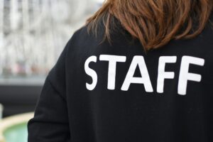 従業員が定着しない…採用しても辞めてしまう小さな会社が見直したい3つの視点