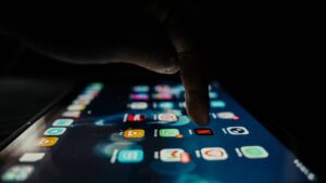 開業に必要なITツール、結局何を揃えればいい？——最小構成の考え方と選び方